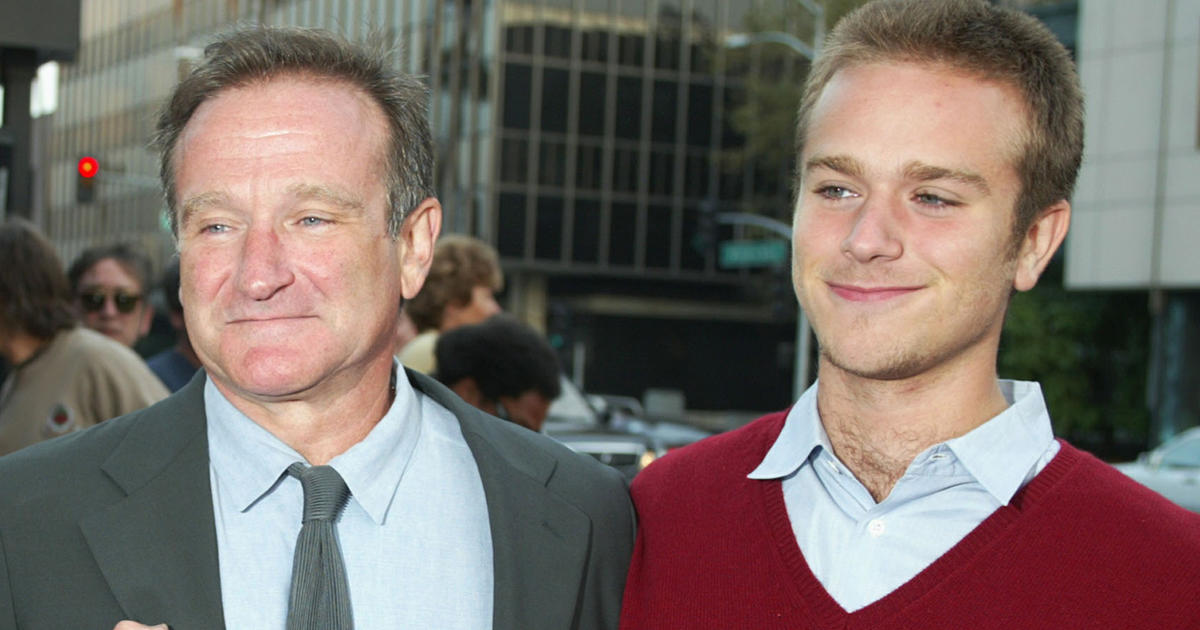 Robin Williams' son opens up about father's mental health, saying the star  was frustrated and very uncomfortable before his death - CBS News