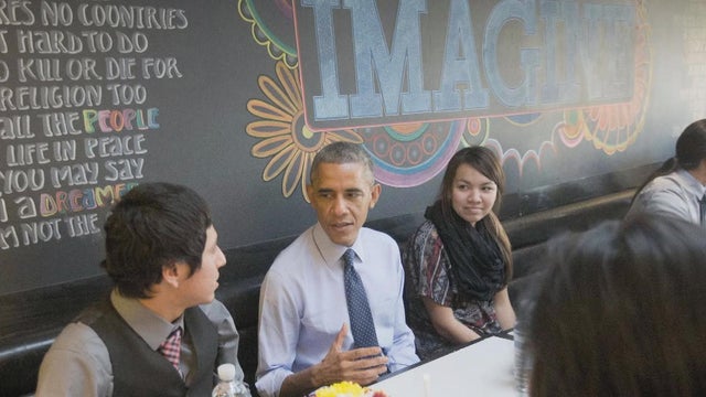 obamafoodie.jpg 