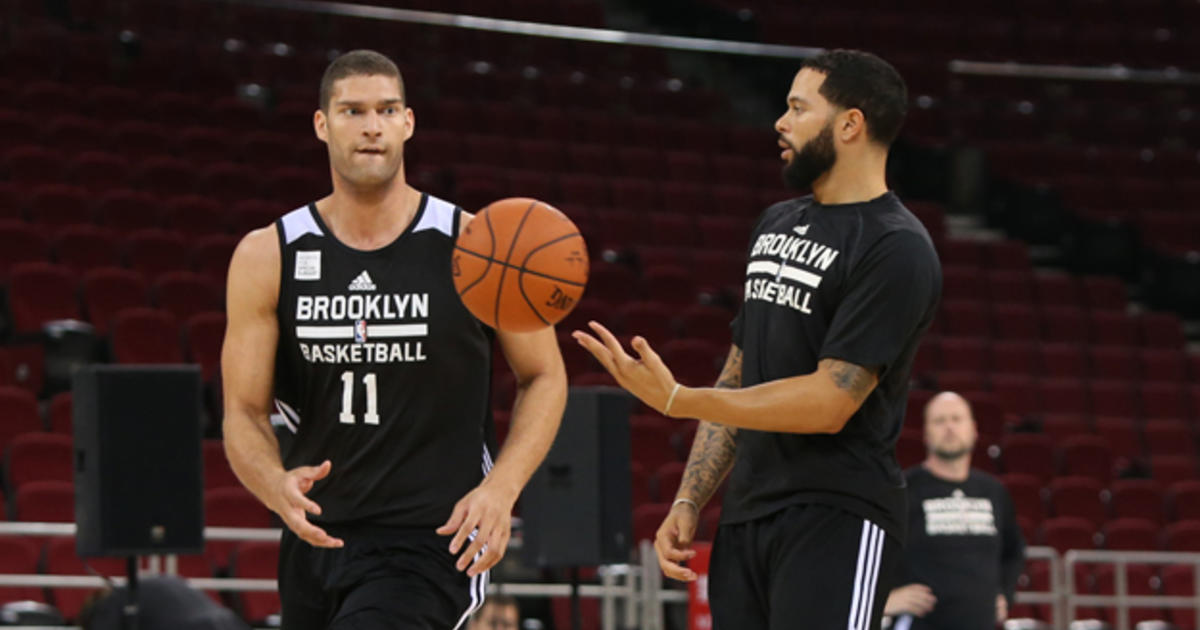 Brooklyn Nets: Does Brook Lopez Belong On The Bench?
