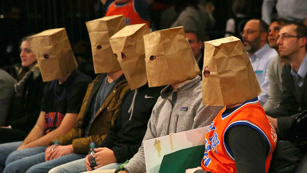 Knicks fans paper bags 