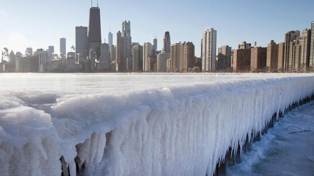chicago-winter-weather-cold-lake-michigan-ice1.jpg 