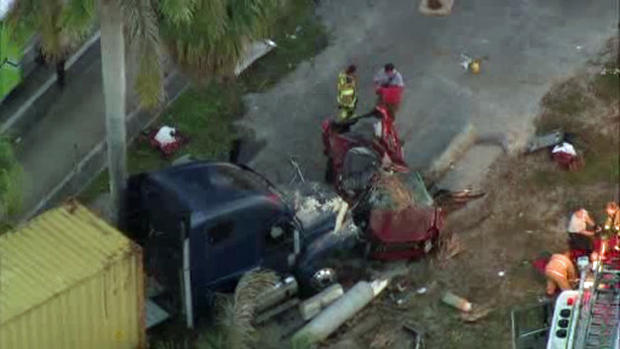 Deadly Tractor Trailer Crash Miami 1/22/15 