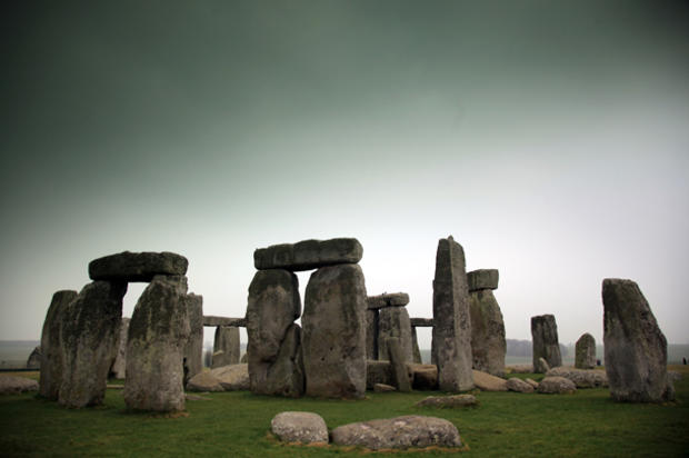 stonehenge-140366492.jpg 