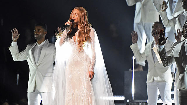 beyonce-grammys-performance-7701.jpg 