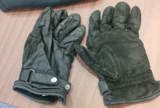 mazzagliagloves.jpg 