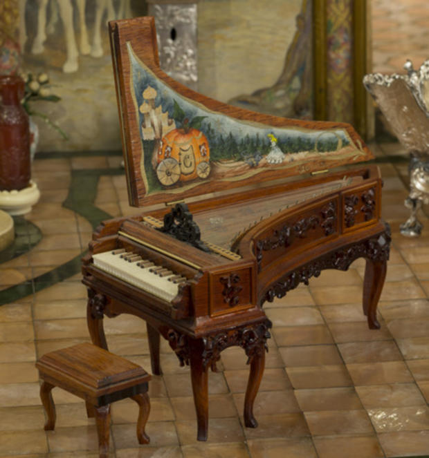 cm-fairy-castle-drawing-room-harpsichord.jpg 