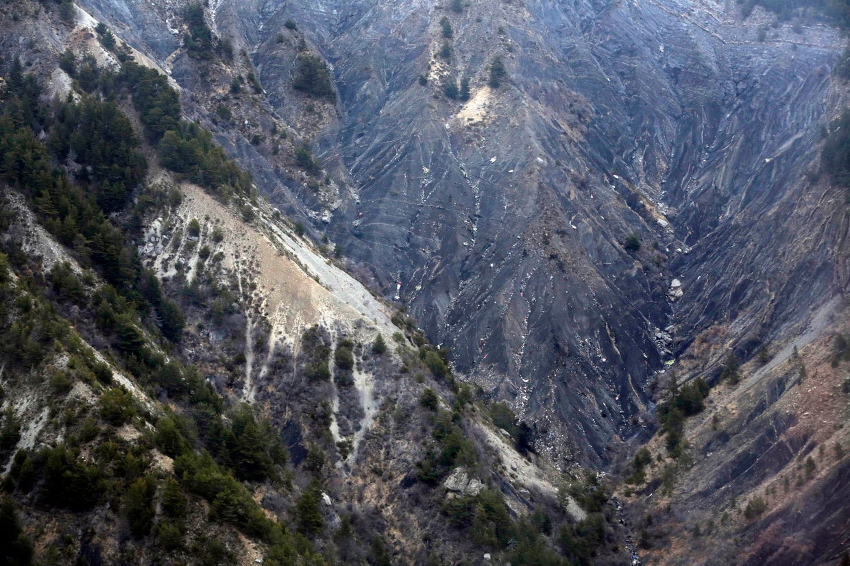 Deadly Plane Crash In French Alps