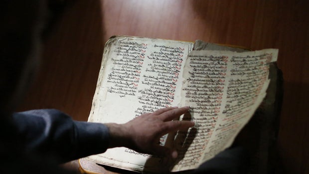 iraq-christian-manuscripts.jpg 