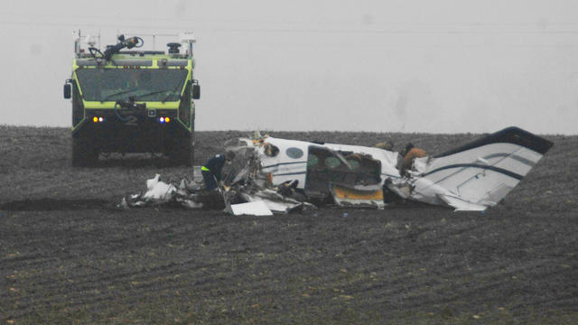 bloomington-plane-crash2.jpg 