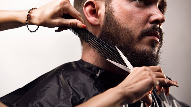 beard trimming 