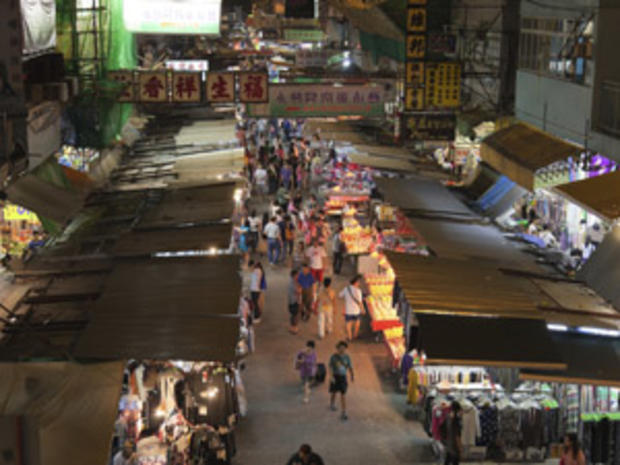 temple street night market 