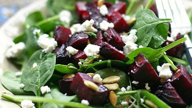 Beet and Goat Cheese Salad 