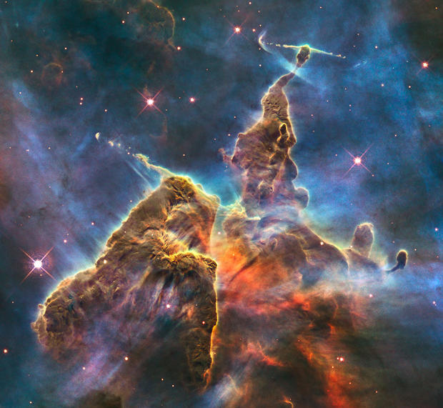 Hubble Classic: 'Mystic Mountain' in Carina Nebula 