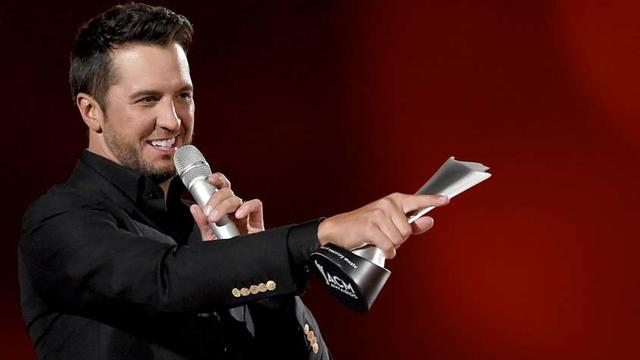 lukebryaneoty844.jpg 