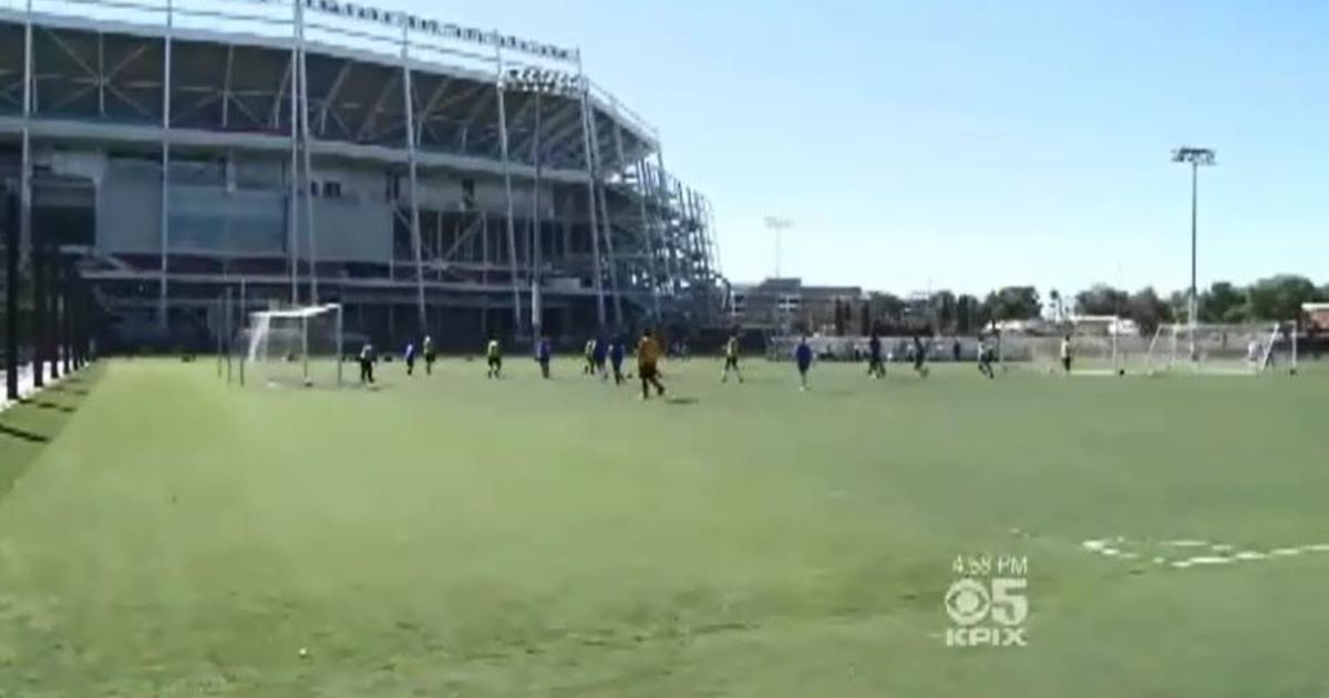 Battle Lines Drawn Over 49ers Plan To Take Over Youth Soccer Fields Next To Levi's  Stadium - CBS San Francisco