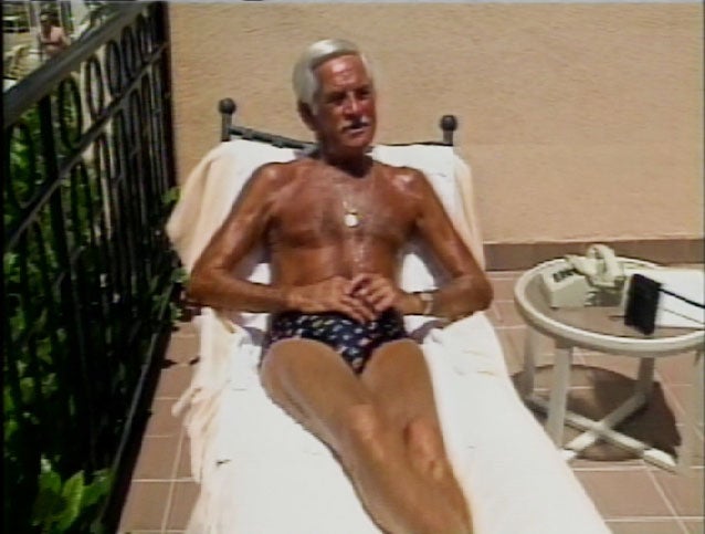 tan-1988-hnc94frame3773.jpg 