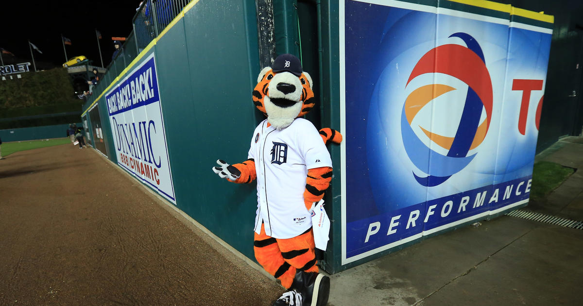 Tigers Mascot PAWS To Deliver Personalized Majestic Jerseys For Father's  Day - CBS Detroit