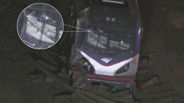 amtrak-windshield-zoom.jpg