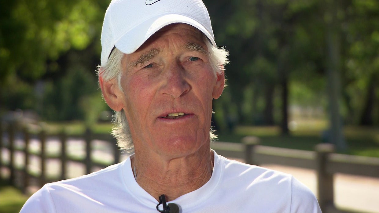Running since 1969: Man holds record for incredible streak - CBS News