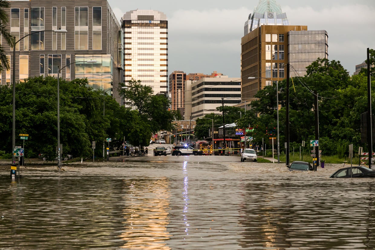 Heavy Texas Rains Bring Flooding