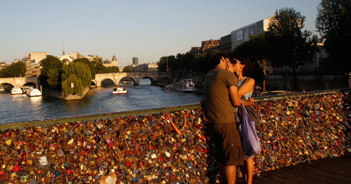 Thousands of Lovers' Locks Collapsed Part of an Overloaded Bridge in Paris, Smart News