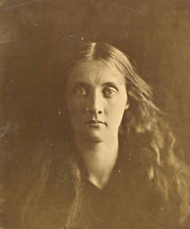 julia-jackson-julia-margaret-cameron-1867-c-victoria-and-albert-museum-london.jpg 
