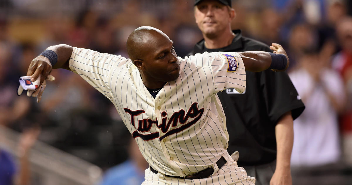 Torii Hunter recalls 2012 incident with California police, claims officer  asked him for tickets with gun in his back