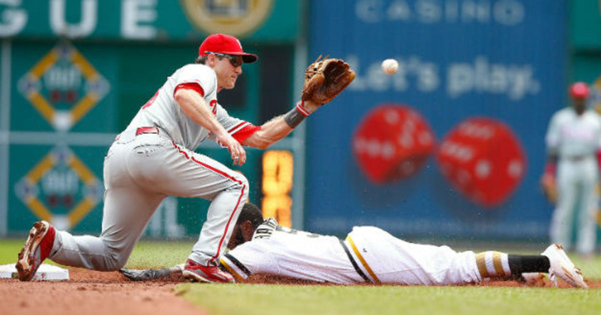 25 April 2015: Pittsburgh Pirates Shortstop Jordy Mercer (10