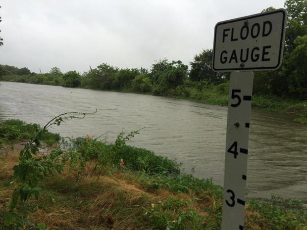 flood-watch-on-in-grand-prairie-as-runoff-into-lakes-streams-continues.jpg 