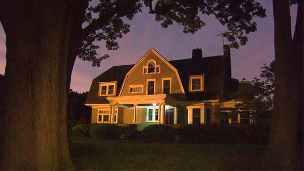 ​Terrifying letters forced a Westfield, New Jersey, family to flee their new home. 