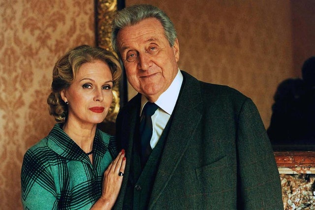patrick-macnee-joanna-lumley-rosamunde-pilcher.jpg 