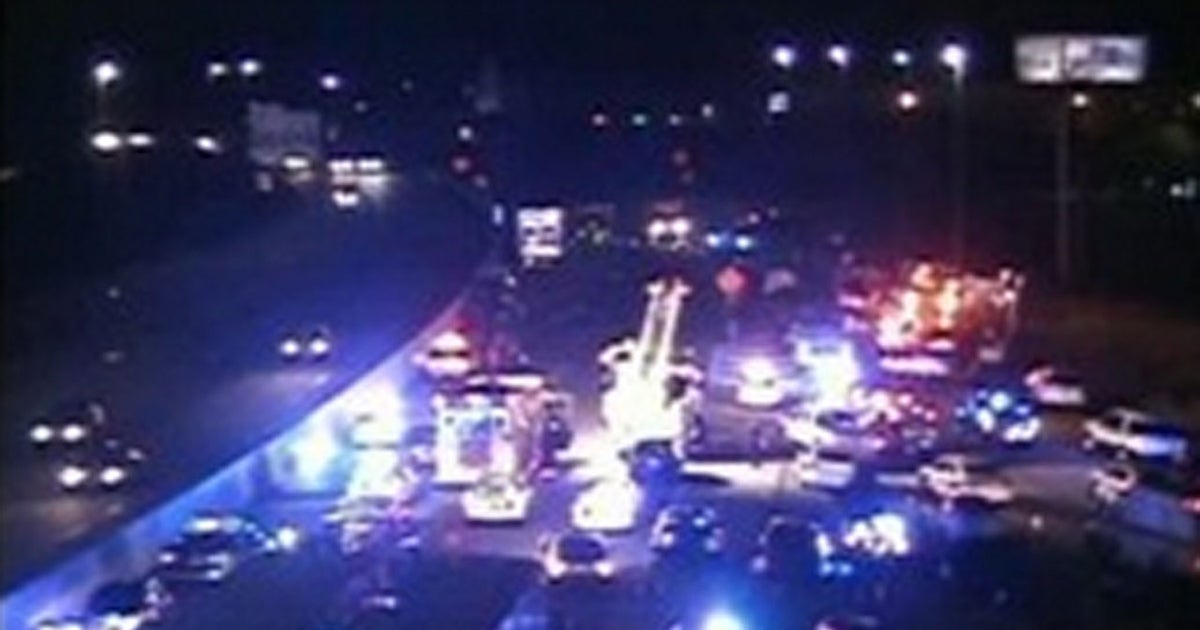 6 dead in 9 vehicle pileup on Tennessee interstate - CBS News