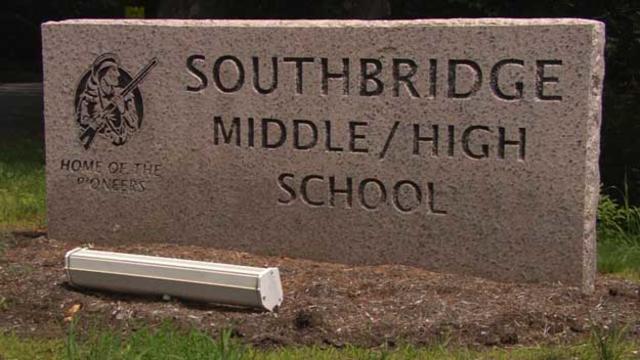 southbridge-middle-school.jpg 