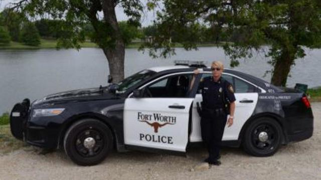 officer-whithead-fort-worth-pd.jpg 