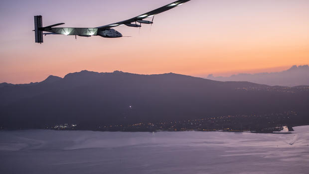 Solar powered plane to fly around the world 
