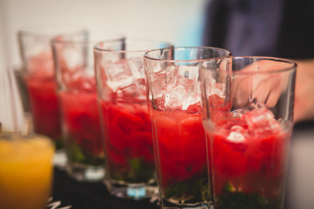 tropical cocktail -- Thinkstock 