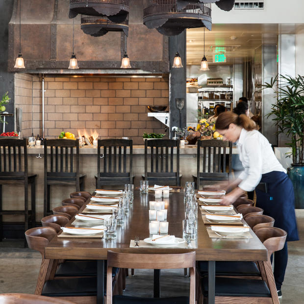 Cassia_Wood Grill &amp; Communal Table_Photo Credit Rick Poon 