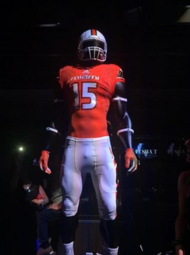 Miami Hurricanes unveil new football uniforms – Sun Sentinel