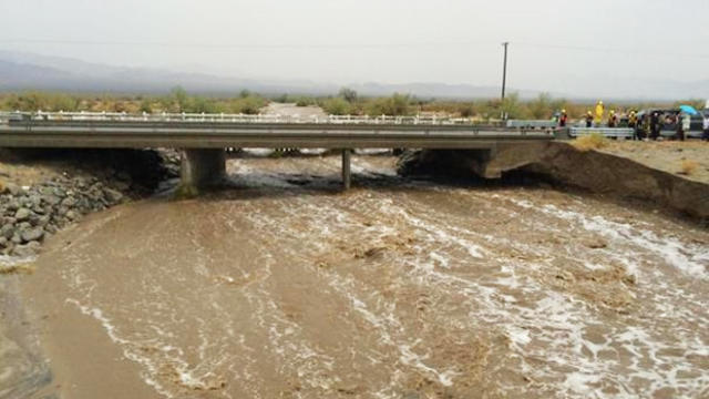 interstate-10-partial-bridge-collapse.jpg 