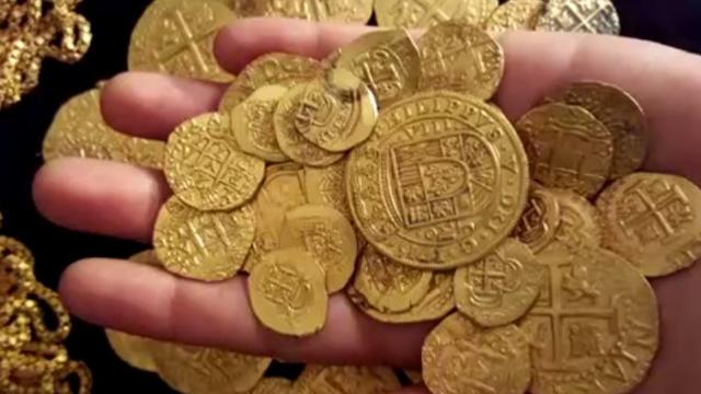 gold-coins.jpg 