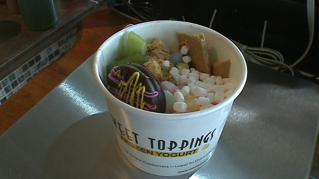 sweet-toppings-best-frozen-yogurt-in-minnesota.jpg 