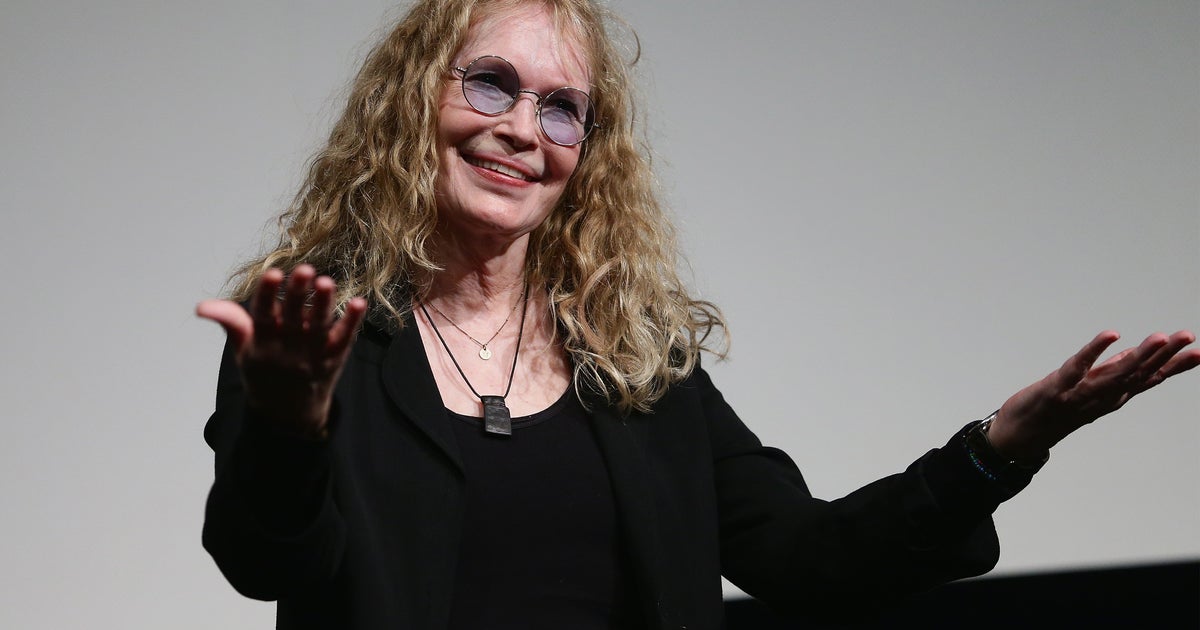 Mia Farrow puts lion dentist's address on Twitter, faces backlash CBS