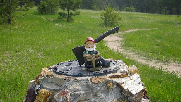 Gnome boy scout troop 