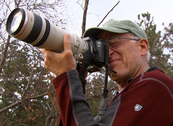john-fielder-with-camera-promo.jpg 