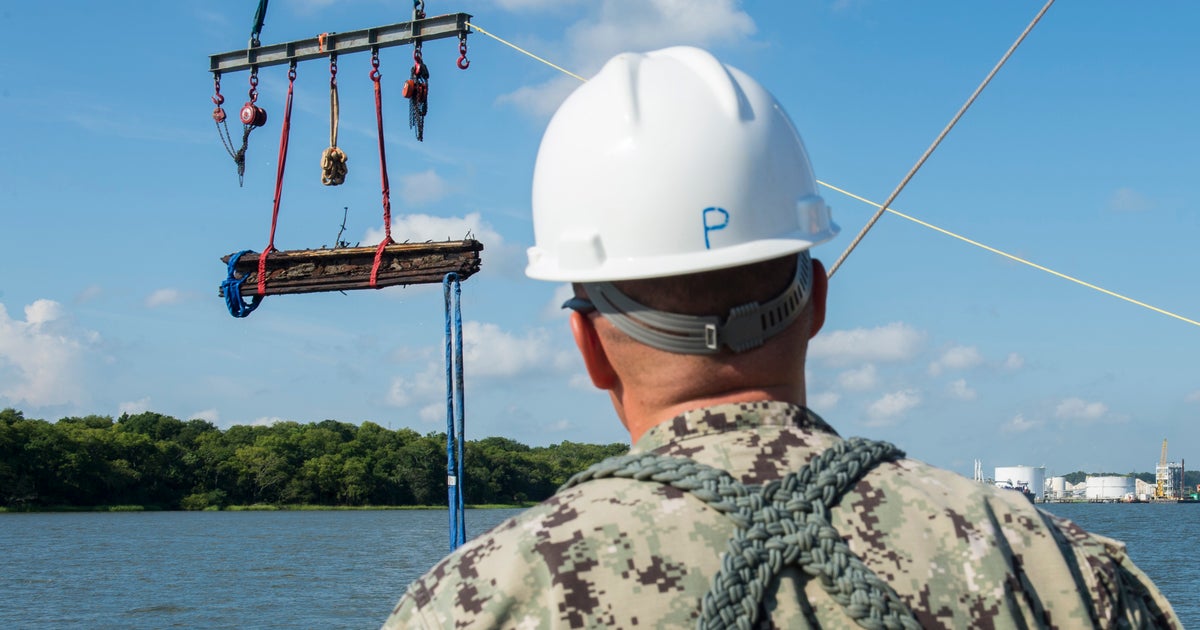 Divers raise wreckage of Confederate warship CSS Georgia - CBS News