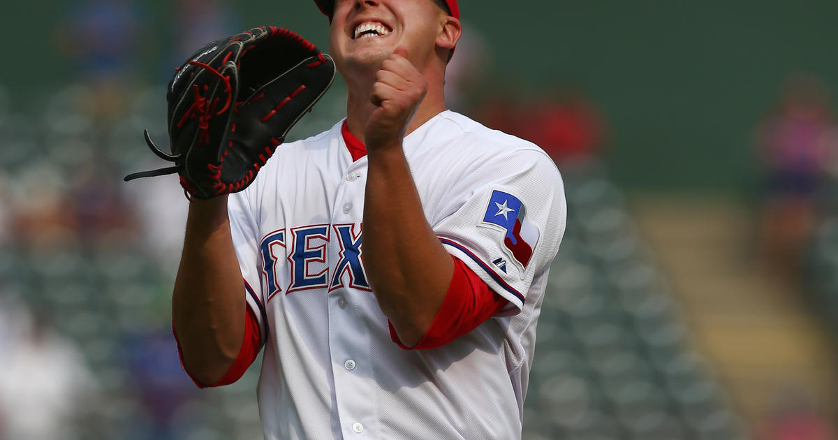 Derek Holland On The Rangers' Wild Card Series, Pitching In The
