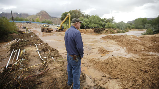 Deadly floods devastate Southwest 