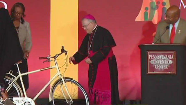 pope-bike.jpg 