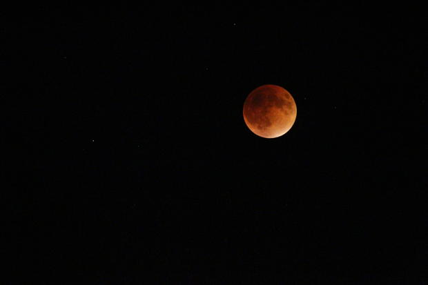 The Supermoon Lunar Eclipse on Sept. 27, 2015 