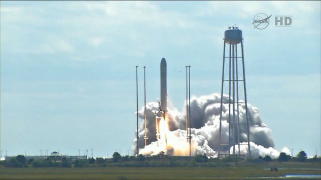 us0918spacelaunch640x360.jpg 